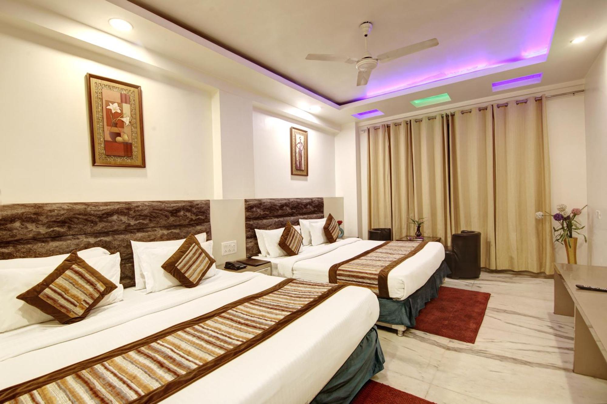 Iz Well-by Haveliya Hotels- Traveller's Choice Award Winner 2025 होटल